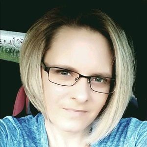 Meet your Posher, Charity